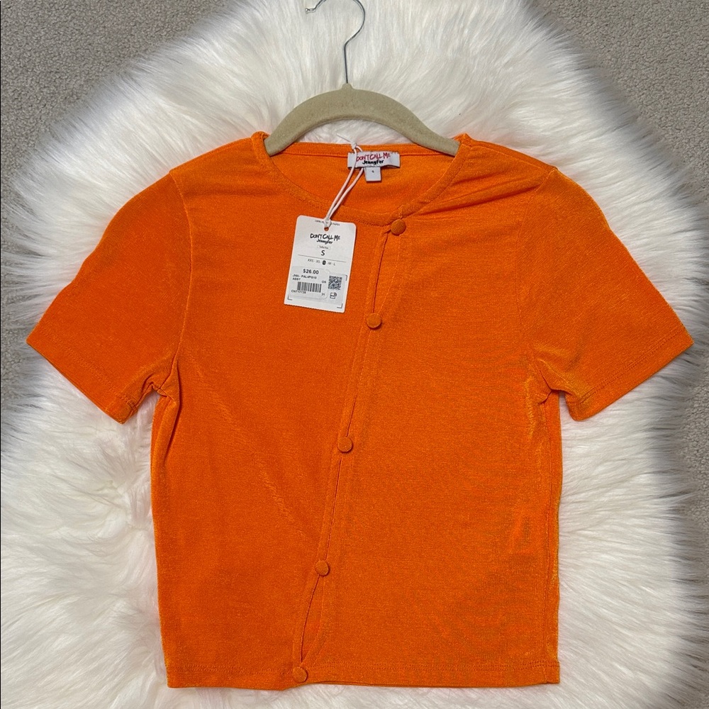 NWT Don’t Call Me Jennyfer Orange Cropped Top with Front Buttons - Small